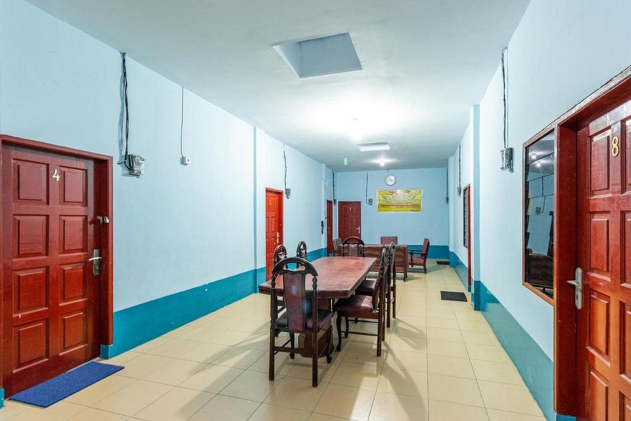 Reddoorz Syariah @ Jalan Setiabudi Medan 3 Eksteriør bilde