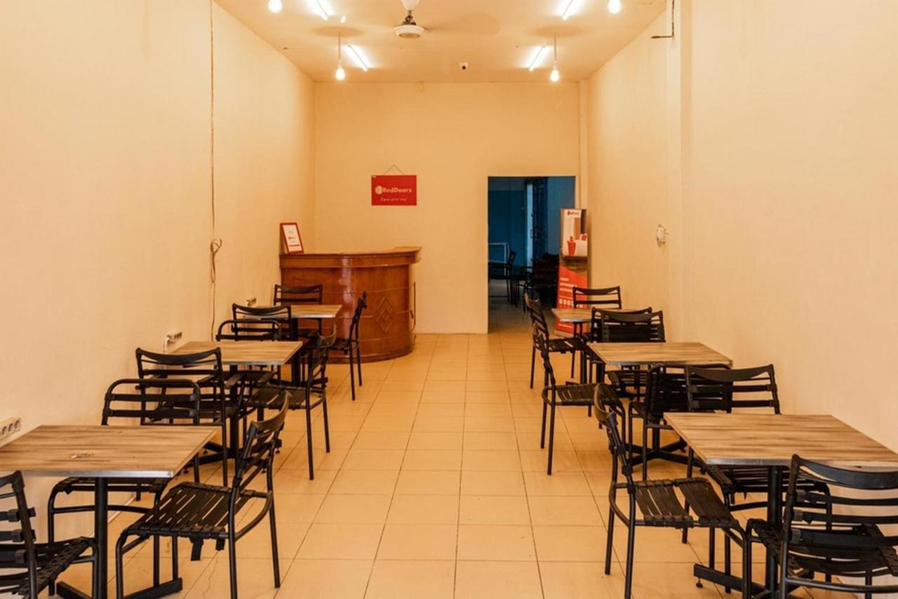 Reddoorz Syariah @ Jalan Setiabudi Medan 3 Eksteriør bilde