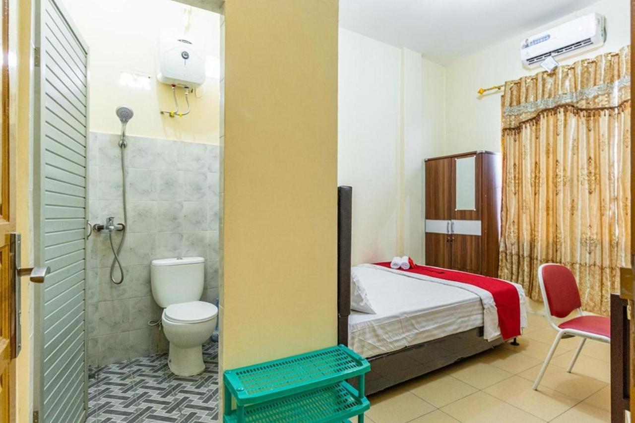 Reddoorz Syariah @ Jalan Setiabudi Medan 3 Eksteriør bilde